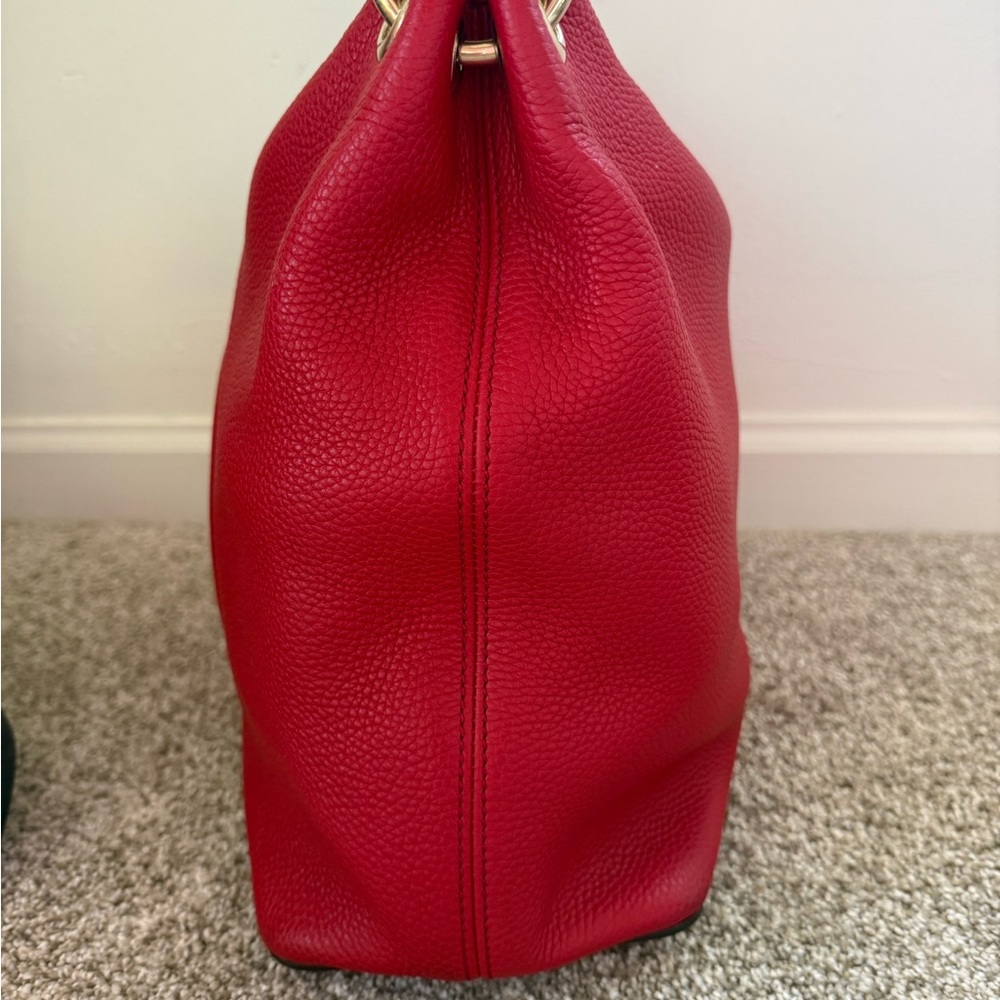Gucci Large Calfskin Pebbled SoHo Convertible Hobo Bag, EUC - Picture 8 of 14